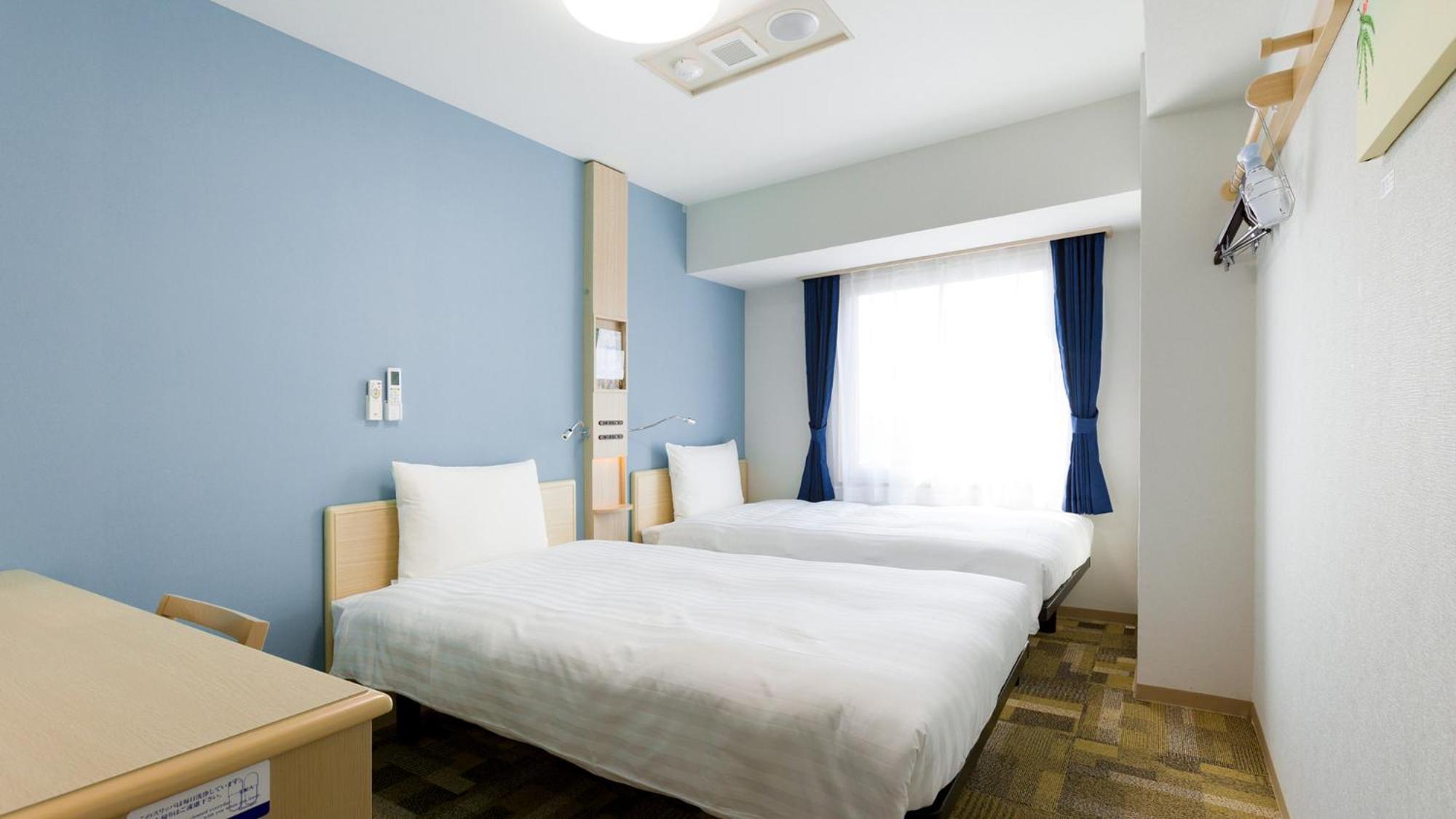 Toyoko Inn Jr Wakayama Eki Higashi Guchi Экстерьер фото