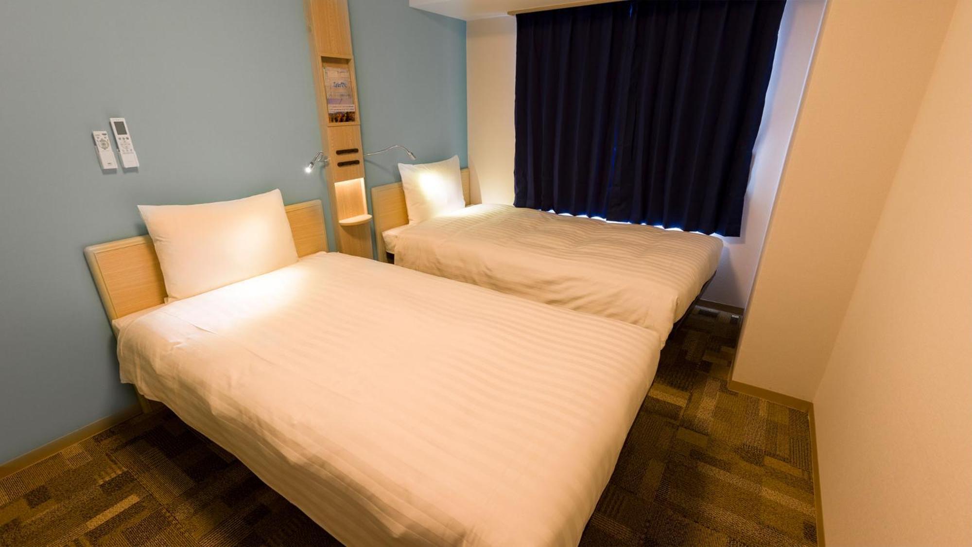 Toyoko Inn Jr Wakayama Eki Higashi Guchi Номер фото