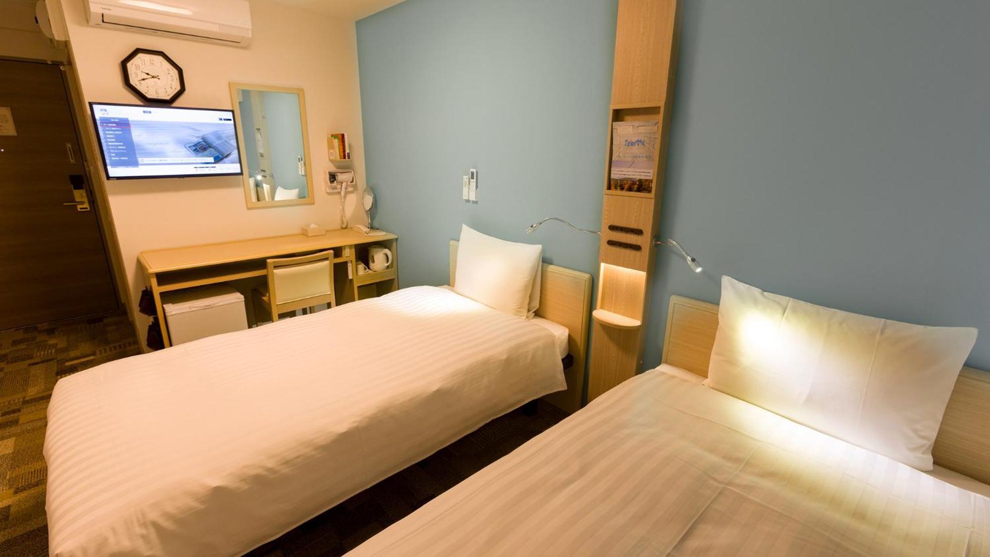Toyoko Inn Jr Wakayama Eki Higashi Guchi Номер фото